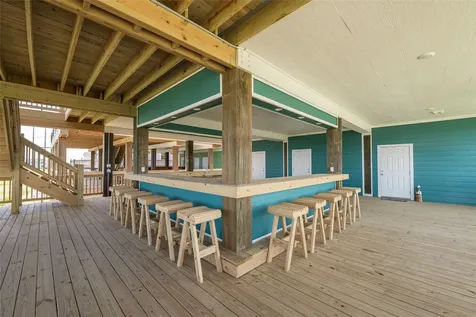 1960 Avenue I Port Bolivar TX 77650