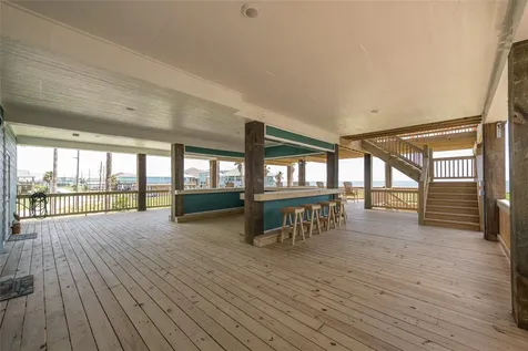 1960 Avenue I Port Bolivar TX 77650