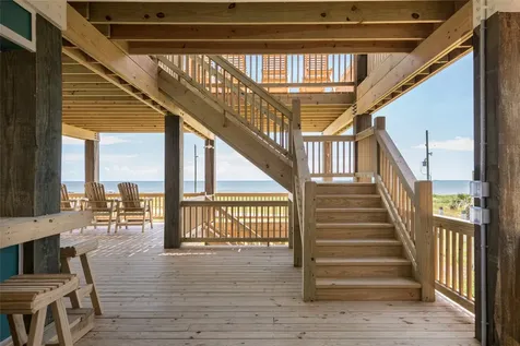 1960 Avenue I Port Bolivar TX 77650