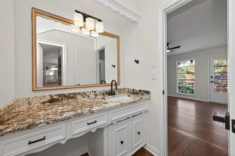 5323 Olympia Fields Lane Houston TX 77069