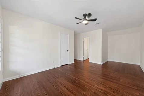 5323 Olympia Fields Lane Houston TX 77069