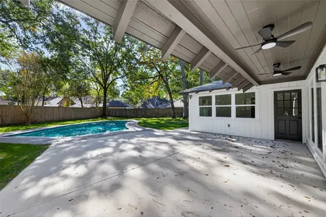 5323 Olympia Fields Lane Houston TX 77069
