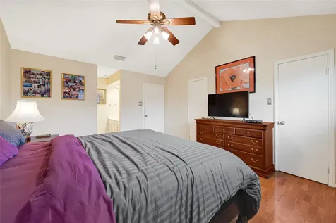 5901 Woodway Place Court Houston TX 77057
