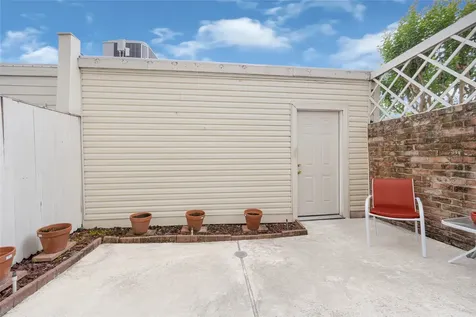 5901 Woodway Place Court Houston TX 77057