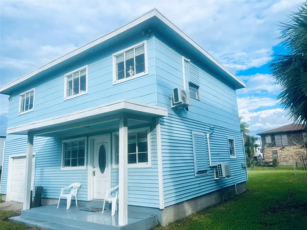 6004 Avenue T Galveston TX 77551
