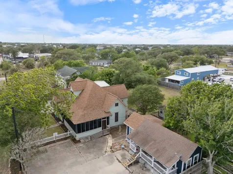 260 Fisher Street Matagorda TX 77414
