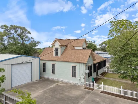 260 Fisher Street Matagorda TX 77414