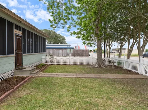 260 Fisher Street Matagorda TX 77414