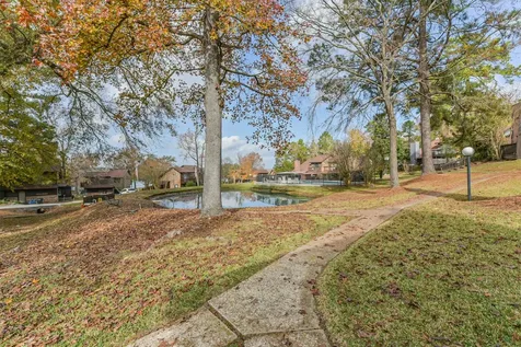 200 Fountain Lake 132 Livingston TX 77351
