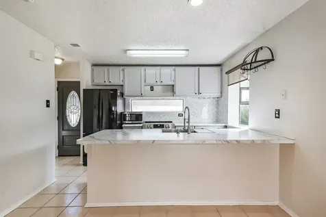 200 Fountain Lake 132 Livingston TX 77351