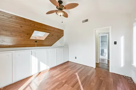 200 Fountain Lake 132 Livingston TX 77351