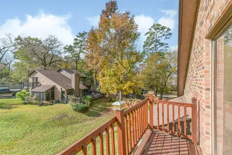 200 Fountain Lake 132 Livingston TX 77351