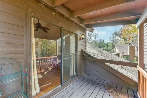 200 Fountain Lake 132 Livingston TX 77351