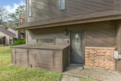 200 Fountain Lake 132 Livingston TX 77351