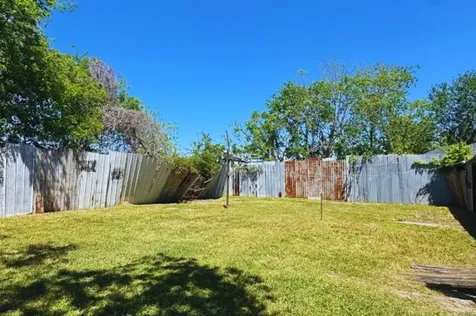 1462 Wall Street Beaumont TX 77701