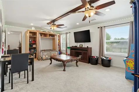 1501 W Castlewood Avenue Friendswood TX 77546