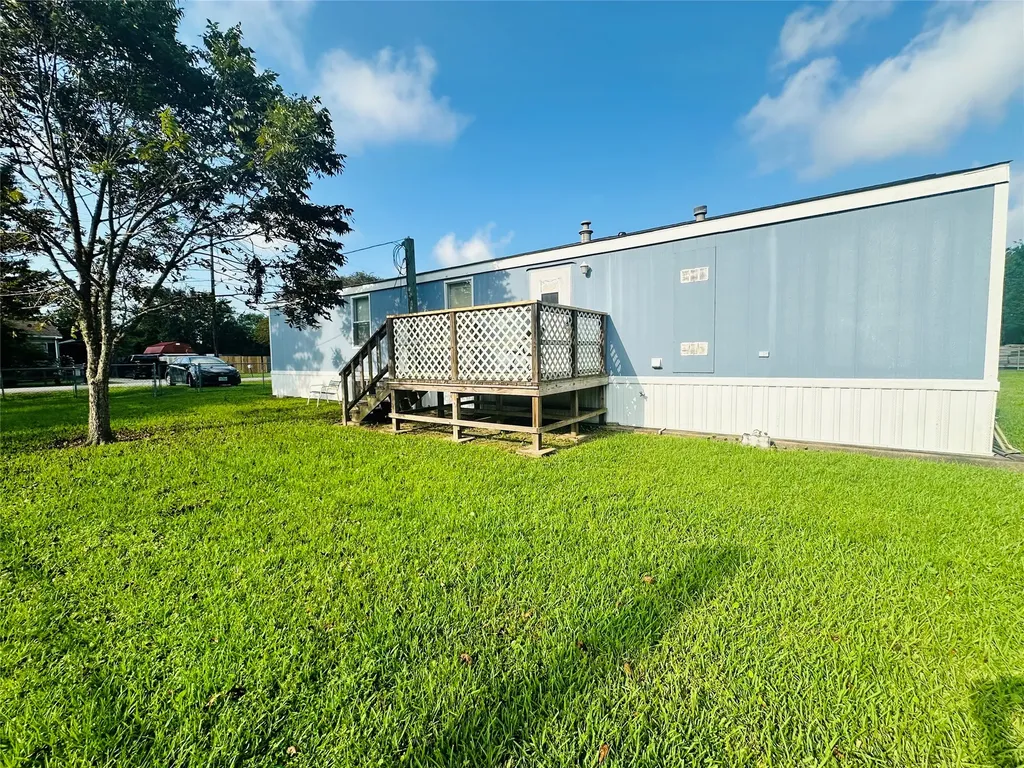 9012 Spruce Street Hitchcock TX 77563
