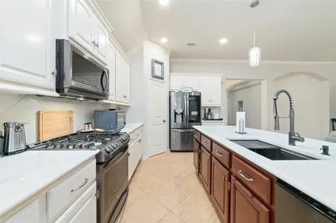 28023 Emma Gardens Lane Spring TX 77386