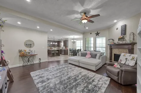 9766 Twin Shores Drive Willis TX 77318