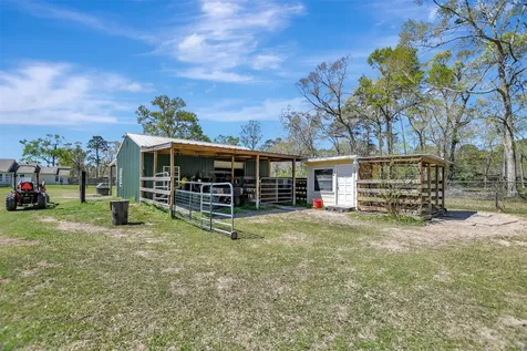 24677 Fm 2090 Road Splendora TX 77372