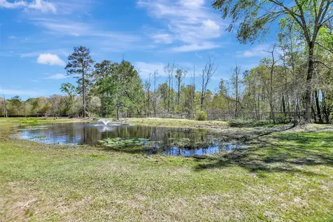 24677 Fm 2090 Road Splendora TX 77372