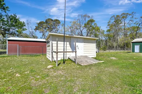 24677 Fm 2090 Road Splendora TX 77372