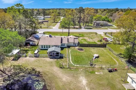 24677 Fm 2090 Road Splendora TX 77372