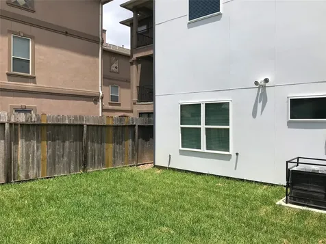 1111 Edwards Street Houston TX 77007