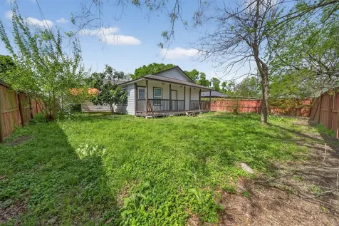 1107 Christine Street Houston TX 77017