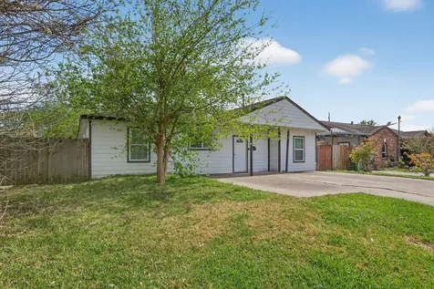1107 Christine Street Houston TX 77017