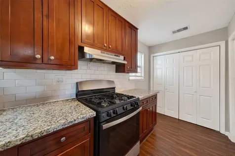 1107 Christine Street Houston TX 77017