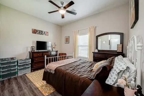 108 Bay Oaks Drive La Porte TX 77571