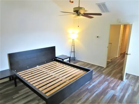 7447 Cambridge Street 38 Houston TX 77054