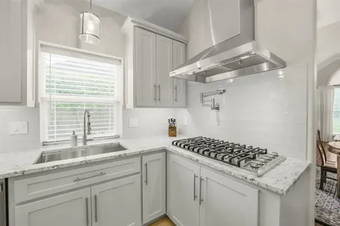 1310 Lambourne Circle Spring TX 77379
