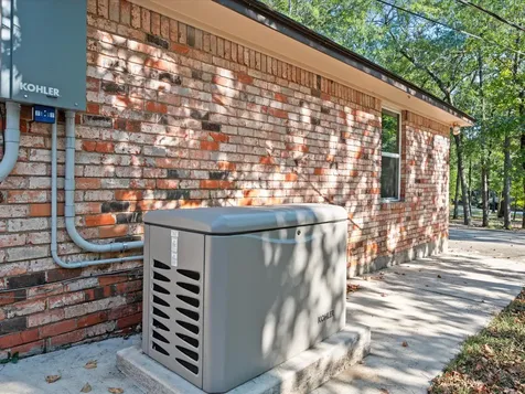 2004 Northshore Drive Conroe TX 77304