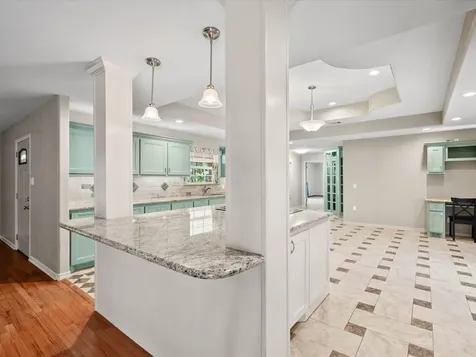 2004 Northshore Drive Conroe TX 77304