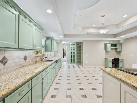 2004 Northshore Drive Conroe TX 77304