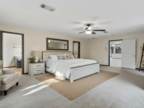 2004 Northshore Drive Conroe TX 77304