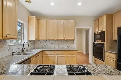 16322 Battlecreek Drive Houston TX 77095