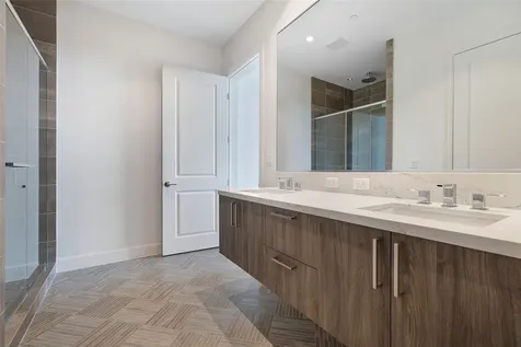 1211 Caroline Street 1102 Houston TX 77002