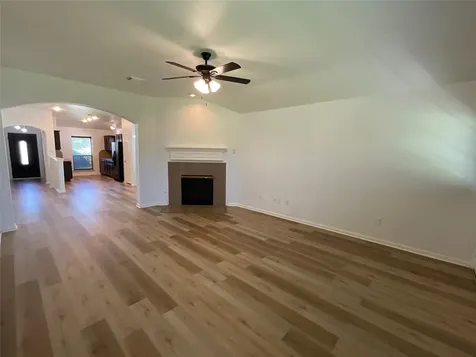 927 Andover Glen Drive Fresno TX 77545