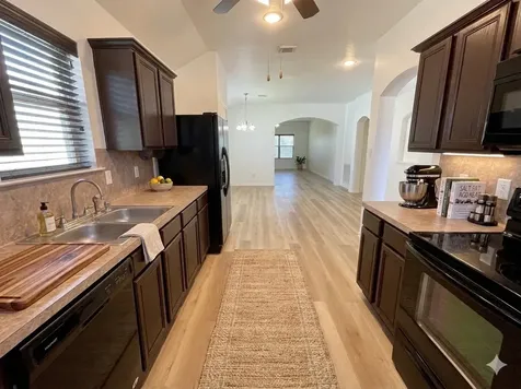 927 Andover Glen Drive Fresno TX 77545