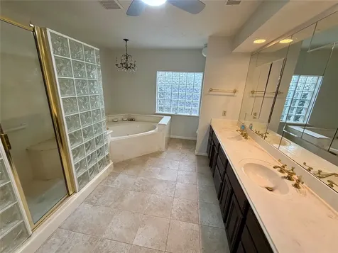 27014 S Pyeatt Lane Conroe TX 77385