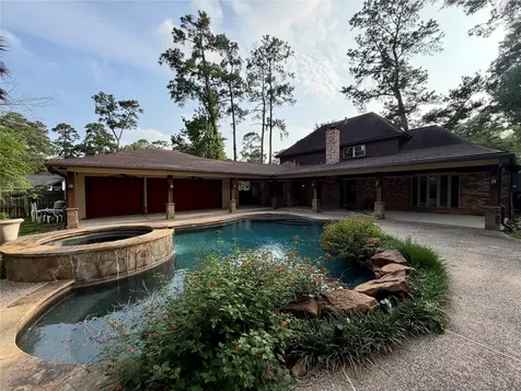 27014 S Pyeatt Lane Conroe TX 77385