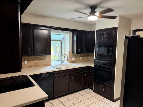 27014 S Pyeatt Lane Conroe TX 77385