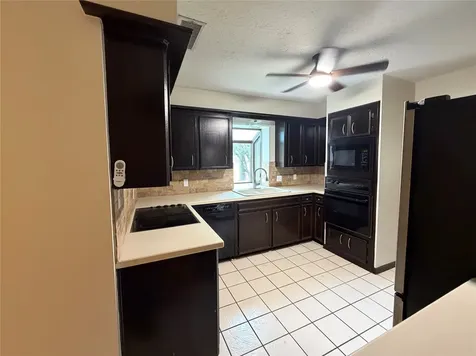 27014 S Pyeatt Lane Conroe TX 77385
