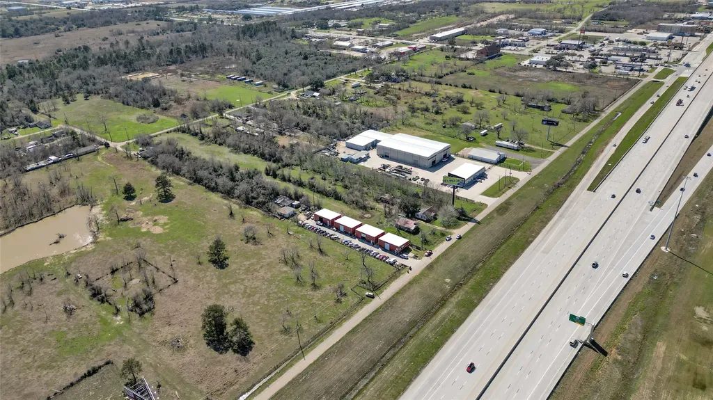 3615 10th Street Brookshire TX 77423