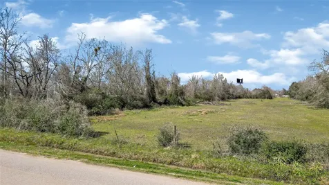 3615 10th Street Brookshire TX 77423