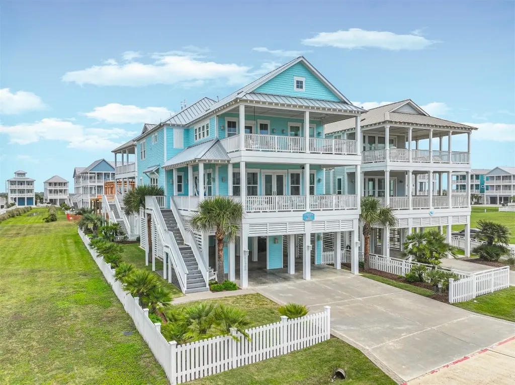 11386 Beachside Drive Galveston TX 77554