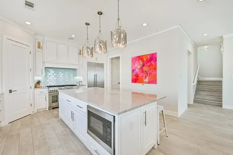 11386 Beachside Drive Galveston TX 77554